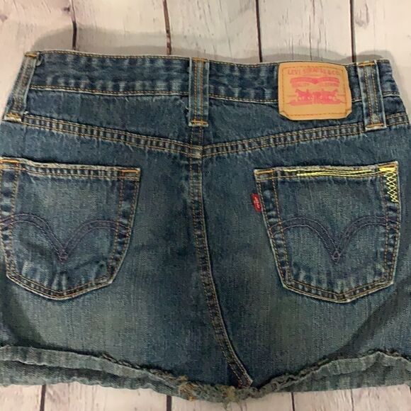 Levi’s 518 Superlow Denim Mini Skirt - Size 5 - Picture 2 of 7